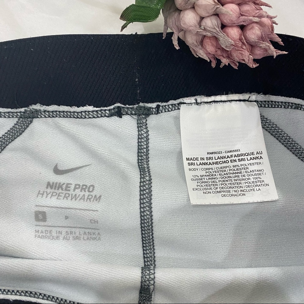NIKE Pro HyperWarm Tights Leggings Black/White Digi Camo Size Small - Picture 5 of 6